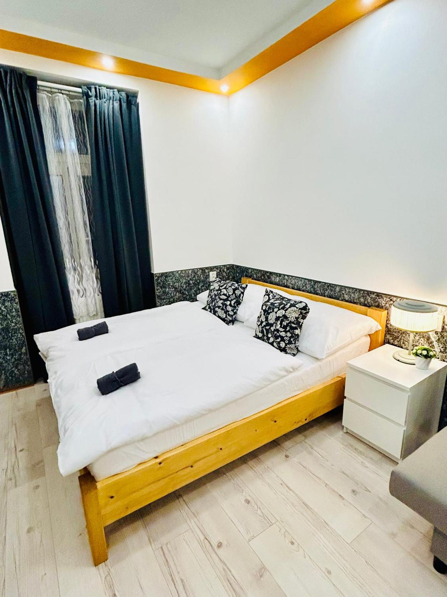 Modern Spacious Apartment In Center Praha Exteriér fotografie